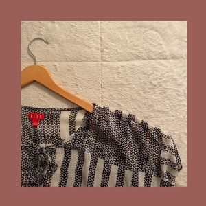 black & white billowy blouse !